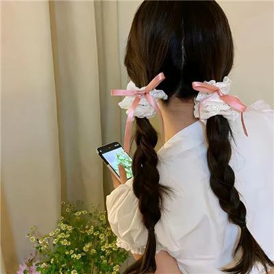 碧比和缇那