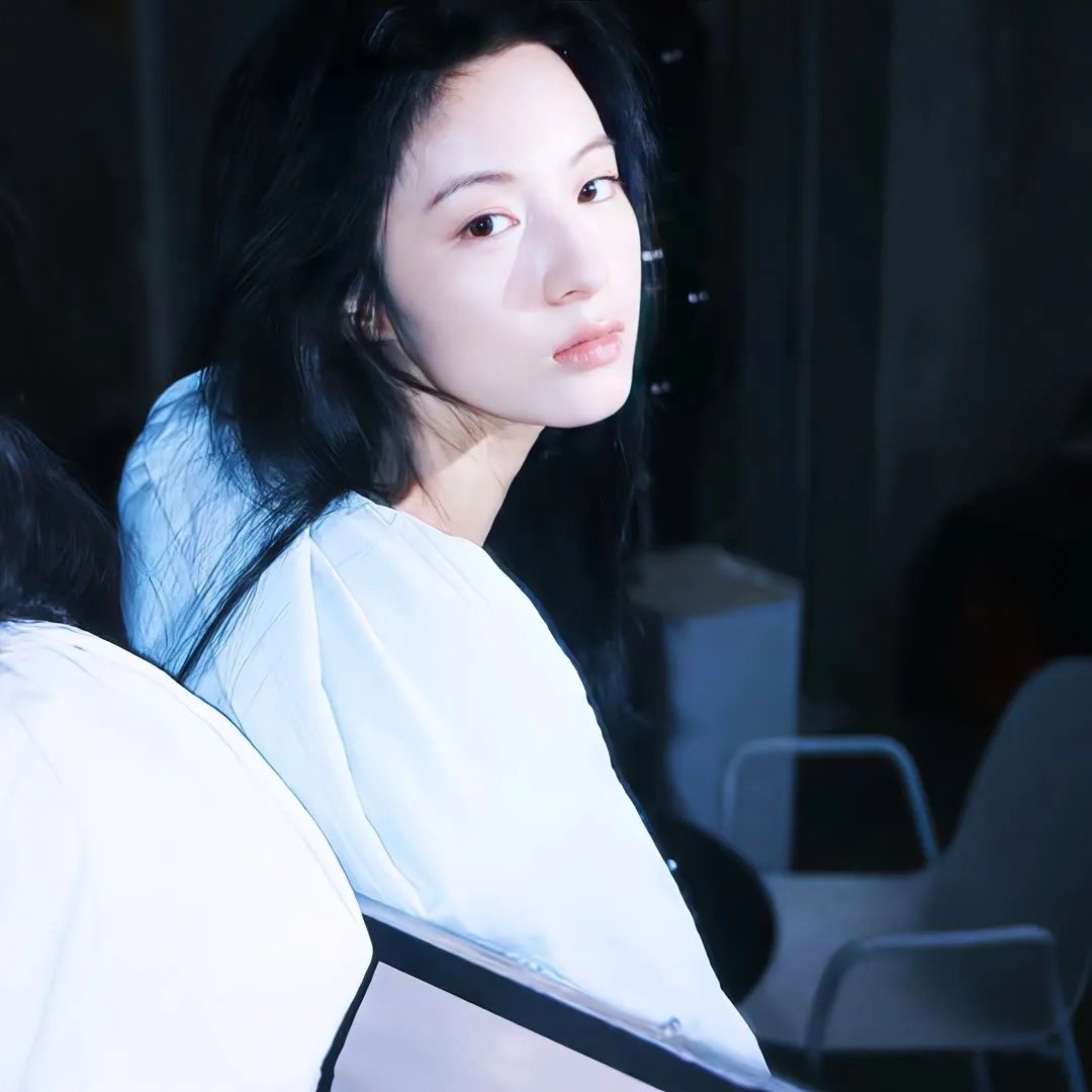 少妇多愁