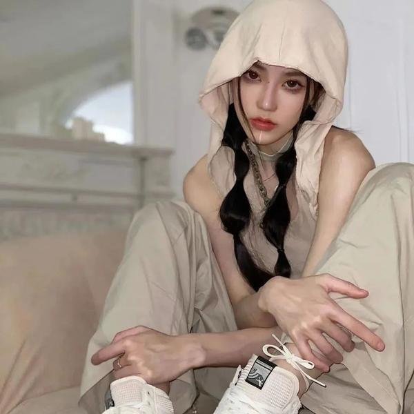 靓佬揾靴著